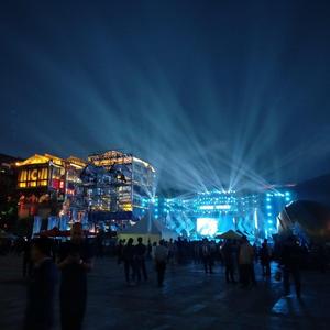 国产精品污不卡一区
